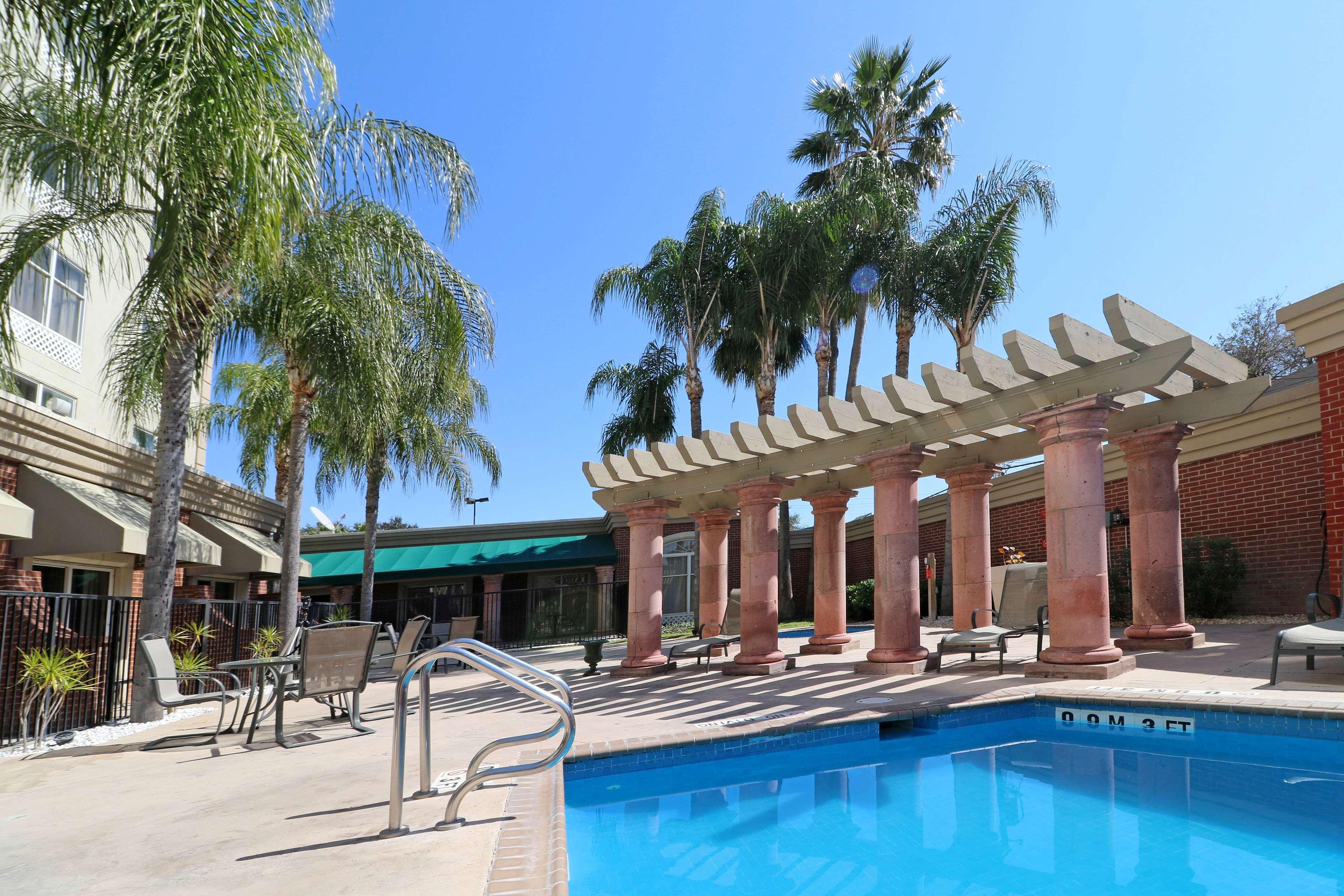 Wyndham Garden Mcallen At La Plaza Mall Exterior photo